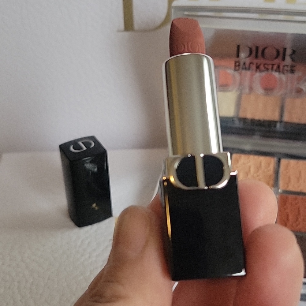 Dior Backstage Eye Palette & Nude Rose Lipstick - Warm Brown, Coral, Gold - Picture 10 of 11